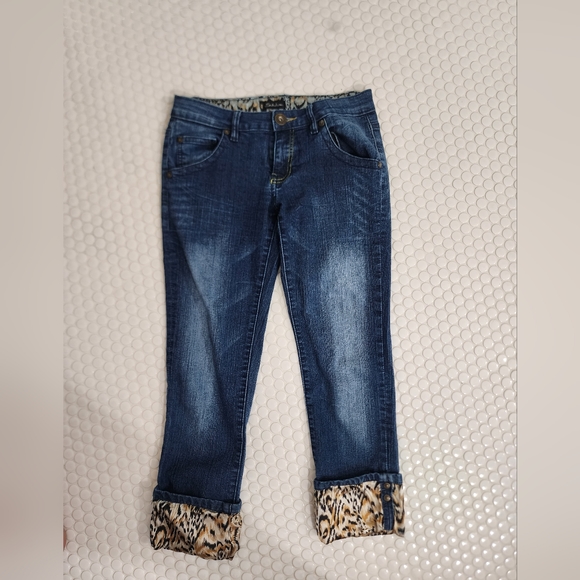 Leopard cuff denim Capri pants - Picture 5 of 8